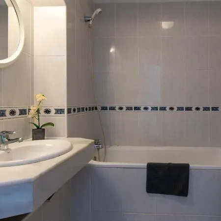 Апартаменты Club Atlantis 35 - One Bed *